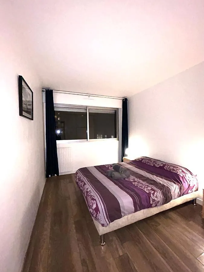 Apartments Tour Eiffel Place Cambronne Paris
